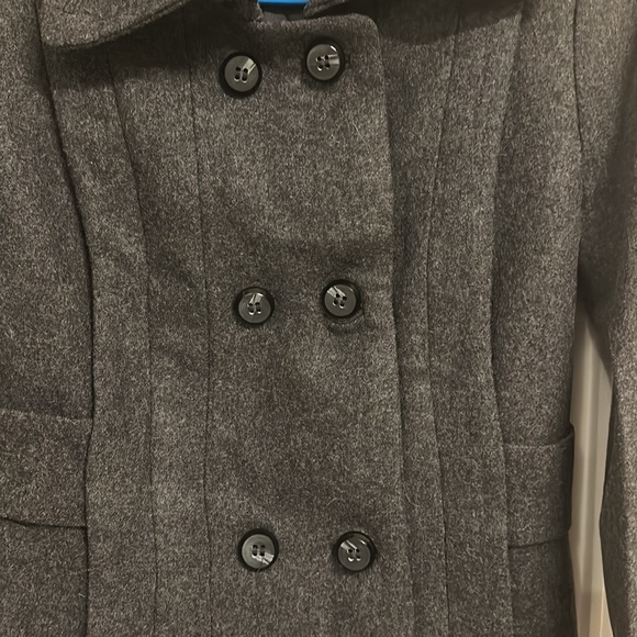 NWOT Mango Short Wool Coat in a Dark Grey in Size UK M!Super warm & classy - Picture 9 of 17